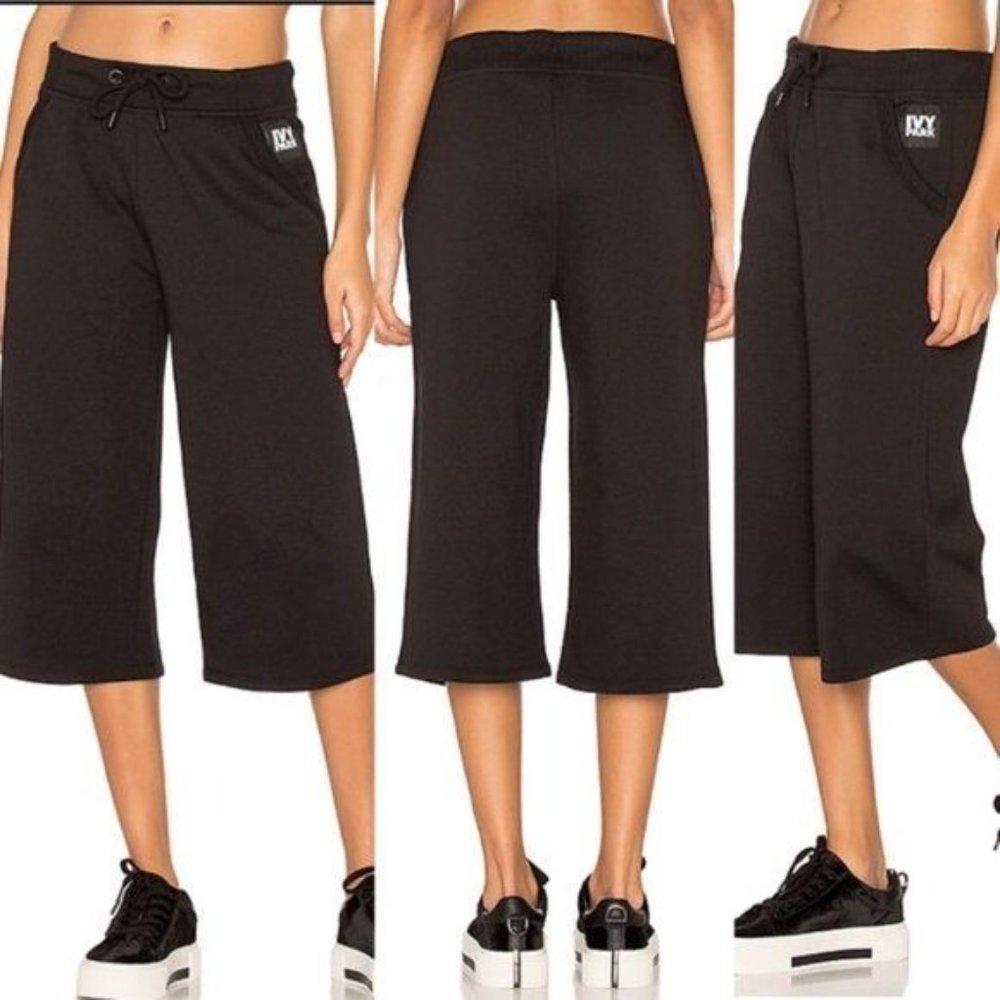 REVOLVE Ivy Park Beyonce Crop Sweatpant Joggers Wide Leg Pants
